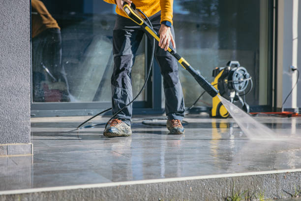 Best Roof Power Washing Services  in Fairbanks Ranch, CA